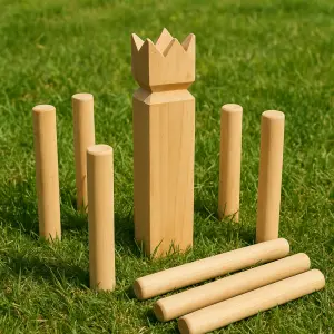 Hra kubb král s kolíkama