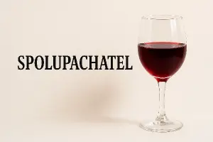Spolupachatel napsat jako text a sklenička vina