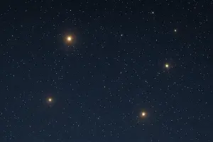Hvězdná obloha ze dne 28.5.2024 místo praha strašnice. Ne text. Víc hvězd planet ještě víc planet