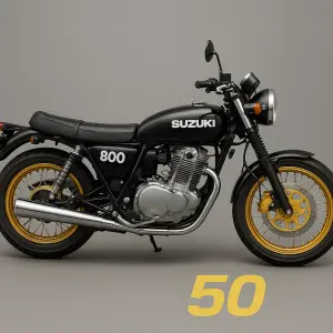 motorka Suzuki 800 se zlatými koly a číslice 50