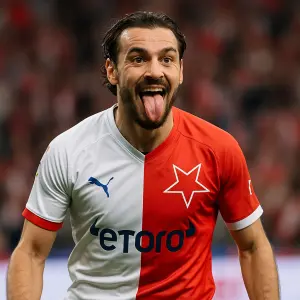 Kreskena Mys v dresu slavia vyplazuje jazyk