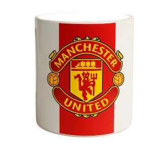 vytvoř logo manchesteru united a přidej za něj červený pruh po celém hrnečku odshora dolů