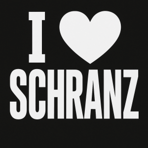 Nápis a ať je vše velkým písmem I ❤️ schranz