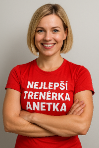 pro blonďatou mikádo vládou trenérku sportovního aerobicu bude tam napsáno : Nejlepší trenérka Anetka