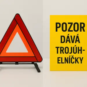 predna strana bude prenosny trojuhelnik ktery se dava pri poruse auta, na zadni strane napis POZOR DÁVÁ TROJÚHELNÍČKY