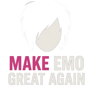 Bila silueta emo patky bez obrysu obliceje, jen ta patka, pod to bily napis Make Emo Great Again. Prvni pismena ruzova.