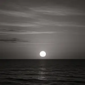 HORIZONT HOR A SLUNCE ČERNOBÍLE