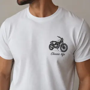 Chtelvnych na levem prsu černobílí obrázek scrambler moto a pod tím nápis Classic life