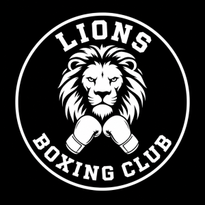Box logo clubu ve kterém je lev a napsáno Lions boxing club bílé
