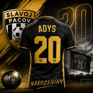 JMÉNO ADYS, ČÍSLO 20, PROTOŽE NAROZENINY A LOGO FOTBALOVÉHO TÝMU SLAVOJ PACOV