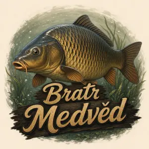 kapr s nápisem Bratr Medvěd