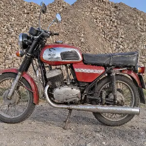 chci vice realistickou motorku