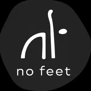 potžebuji ať text NF no feet je bílí