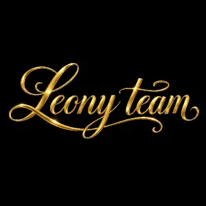 Nápis Leony team zlaté pisno. Písmo takové kudrnaté